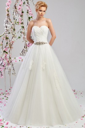 Spy Wedding Dresses