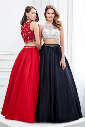 Serena Van Der Woodsen Red Dresses