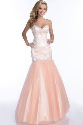 White Plain Sleeveless Prom Dresses