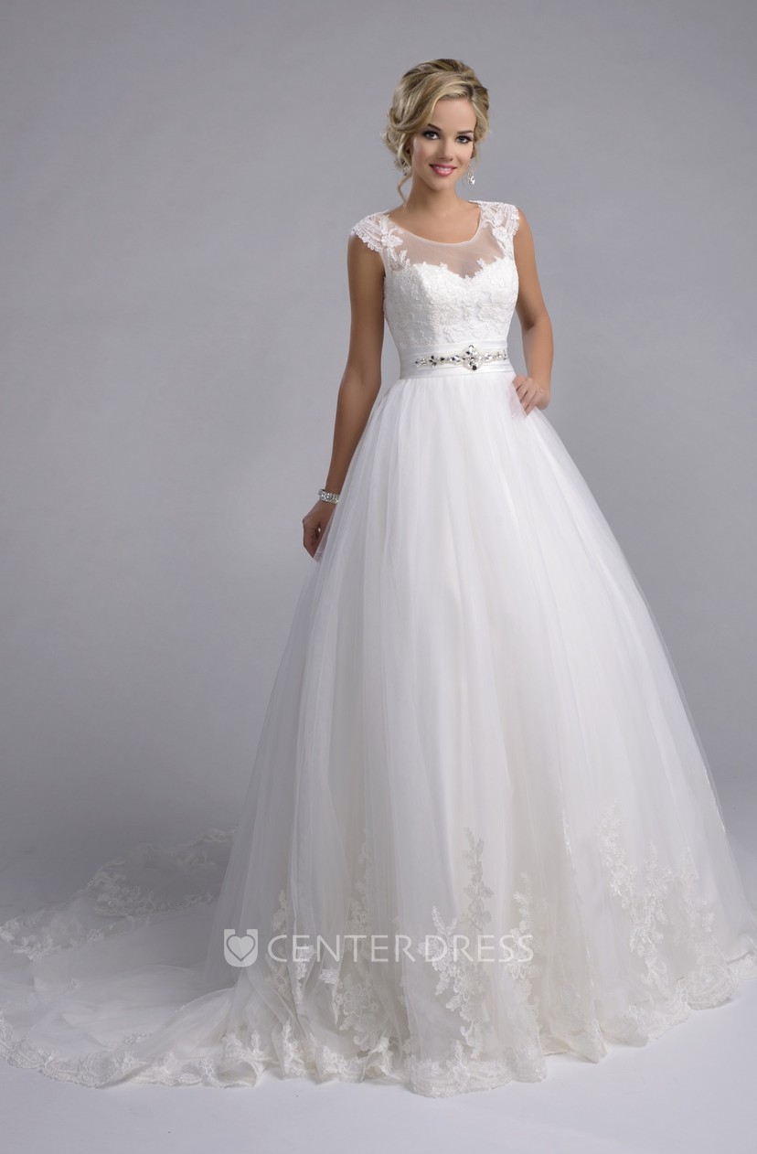 Lace Appliqued Tulle A Line Wedding Dress With Cap Sleeve And
