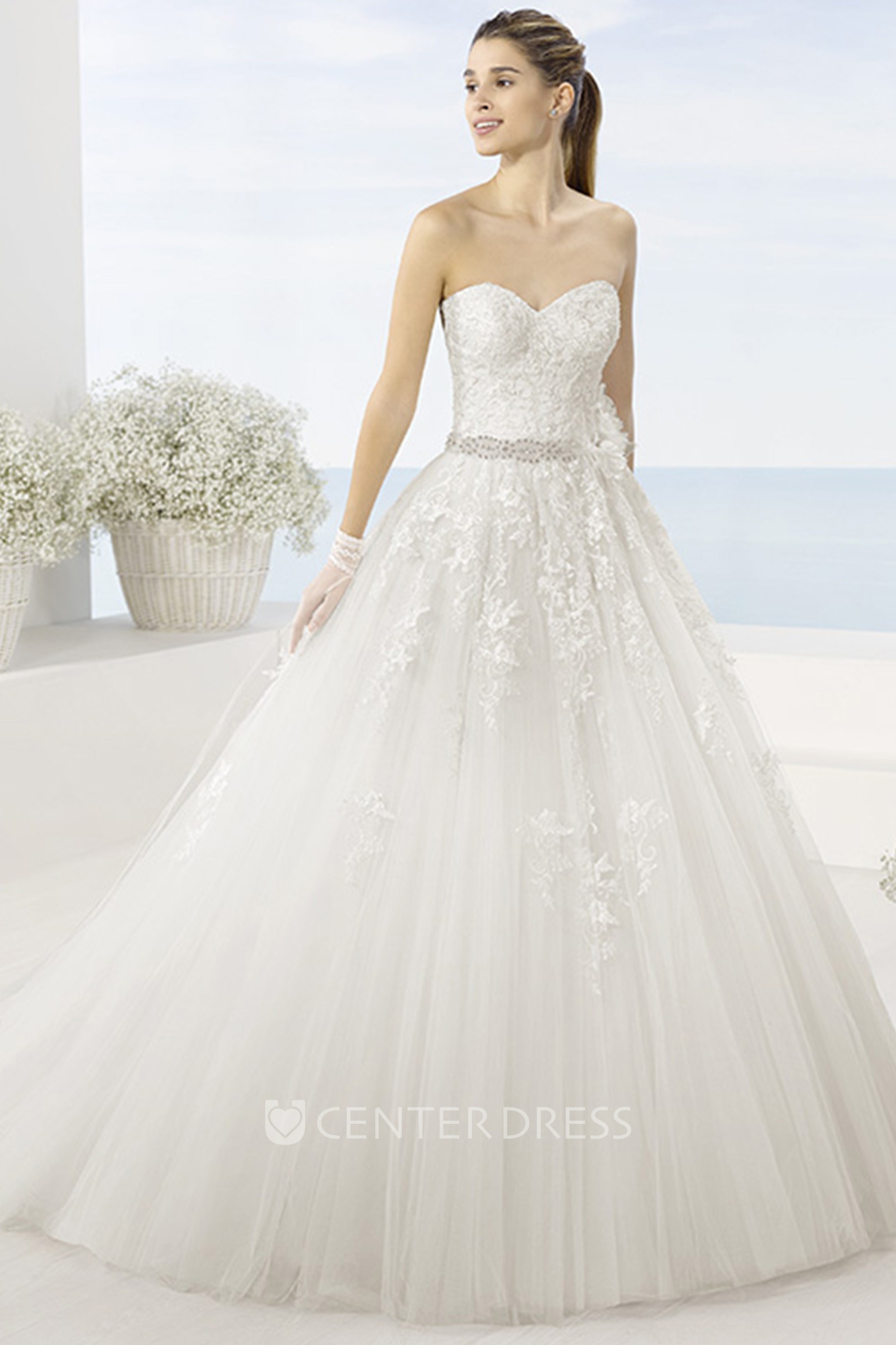 Ball Gown Jeweled Floor Length Sweetheart Tulle Wedding Dress With