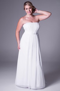 Floor Length Strapless Chiffon Plus Size Wedding Dress With
