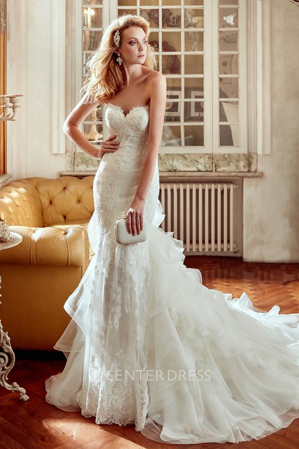 Deep Sweetheart Lace Sheath Wedding Dress