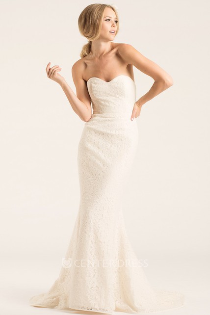 Deep Sweetheart Lace Sheath Wedding Dress