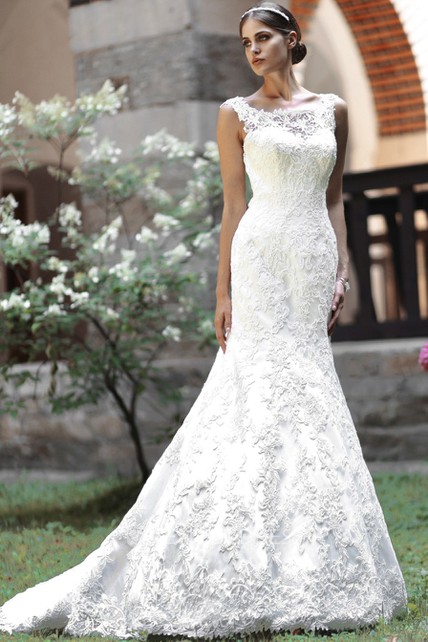 Trumpet Scoop Neck Wedding Dress