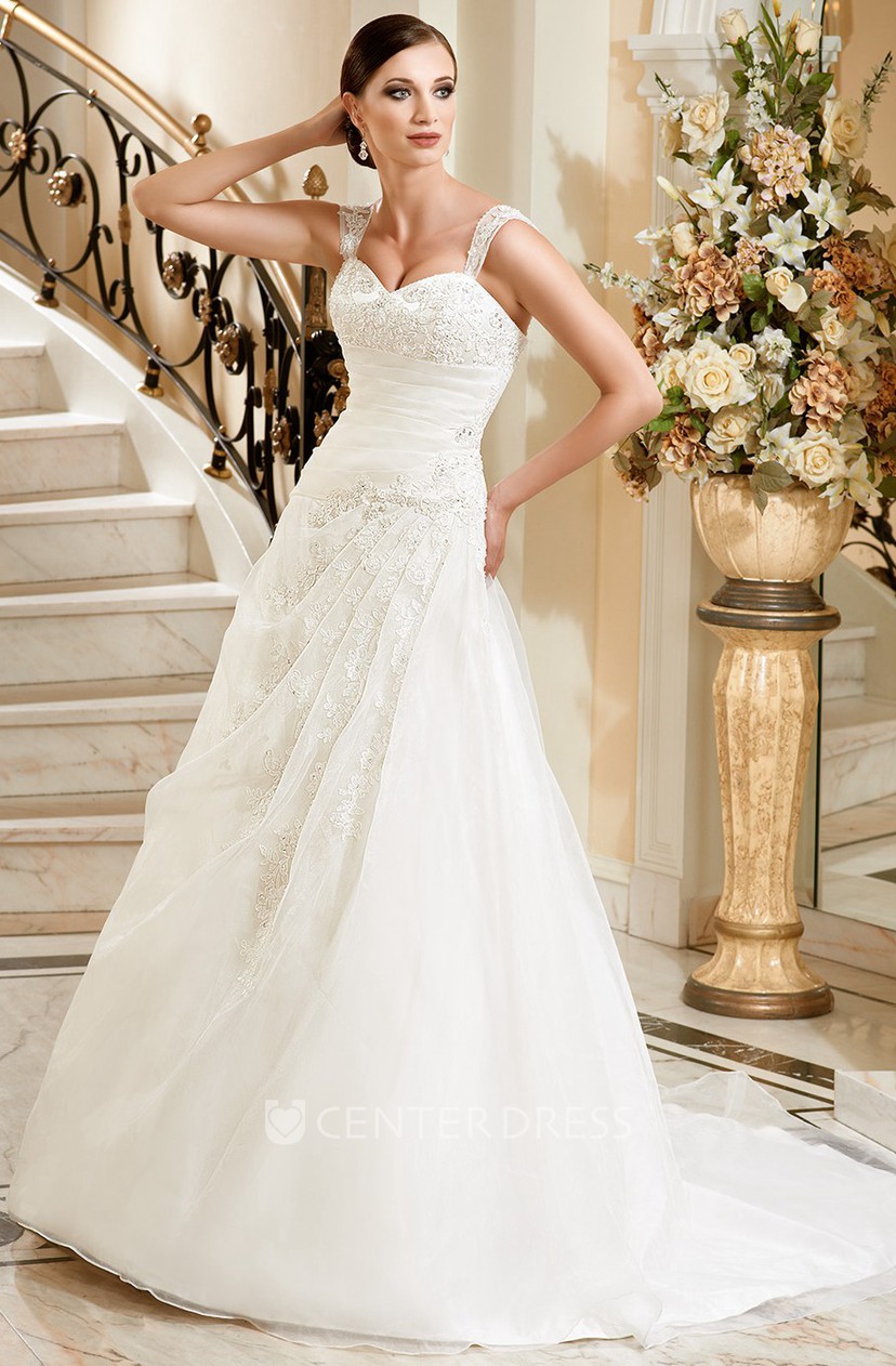 A Line Sleeveless Floor Length Appliqued Strapped Lace Wedding