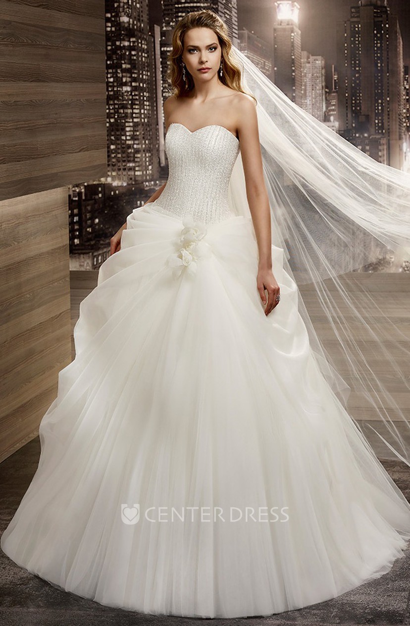 Sweetheart A Line Wedding Gown With Side Ruching And Lace Up Back
