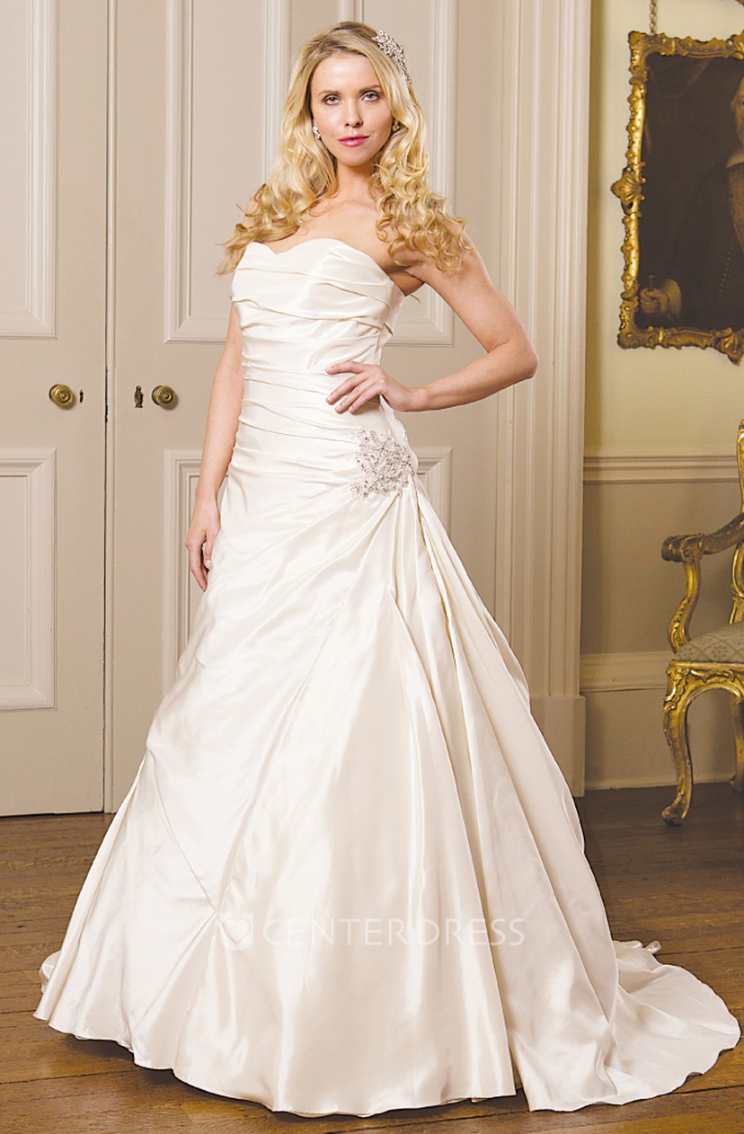 A Line Sleeveless Sweetheart Side Draped Floor Length Satin