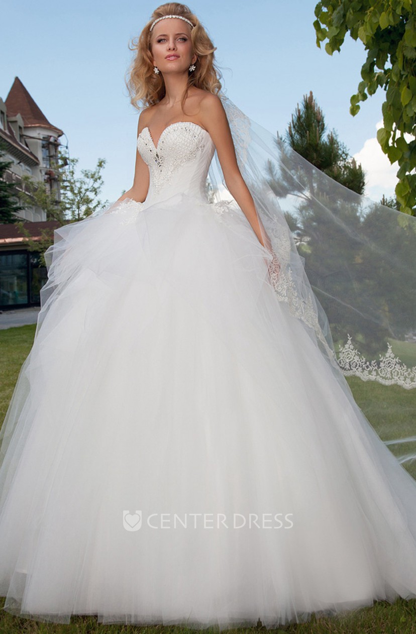 Long Sweetheart Beaded Ruffled Tulle Wedding Dress With Court