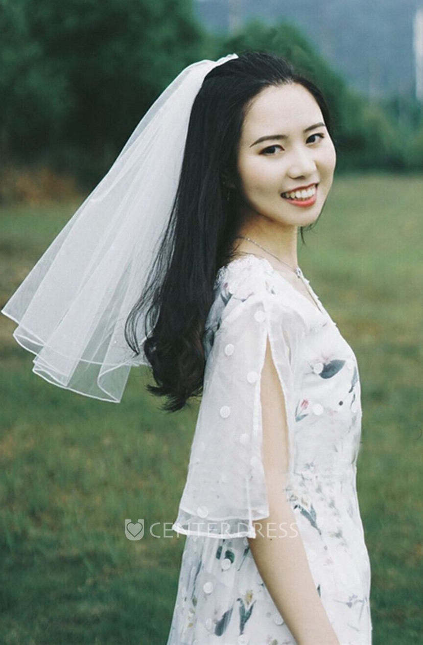 Korean Style New Bride Short Pearl Veil Ucenter Dress