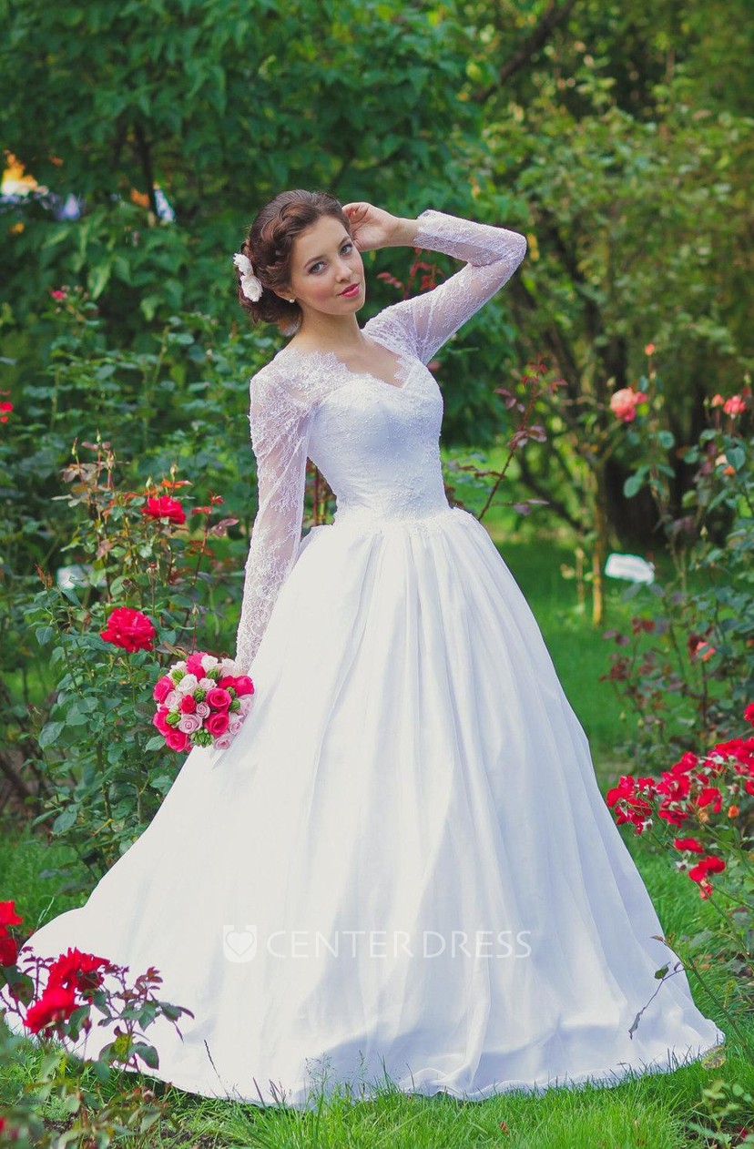 Vintage Inspired Long Lace Sleeves Tulle Wedding Dress With Lace