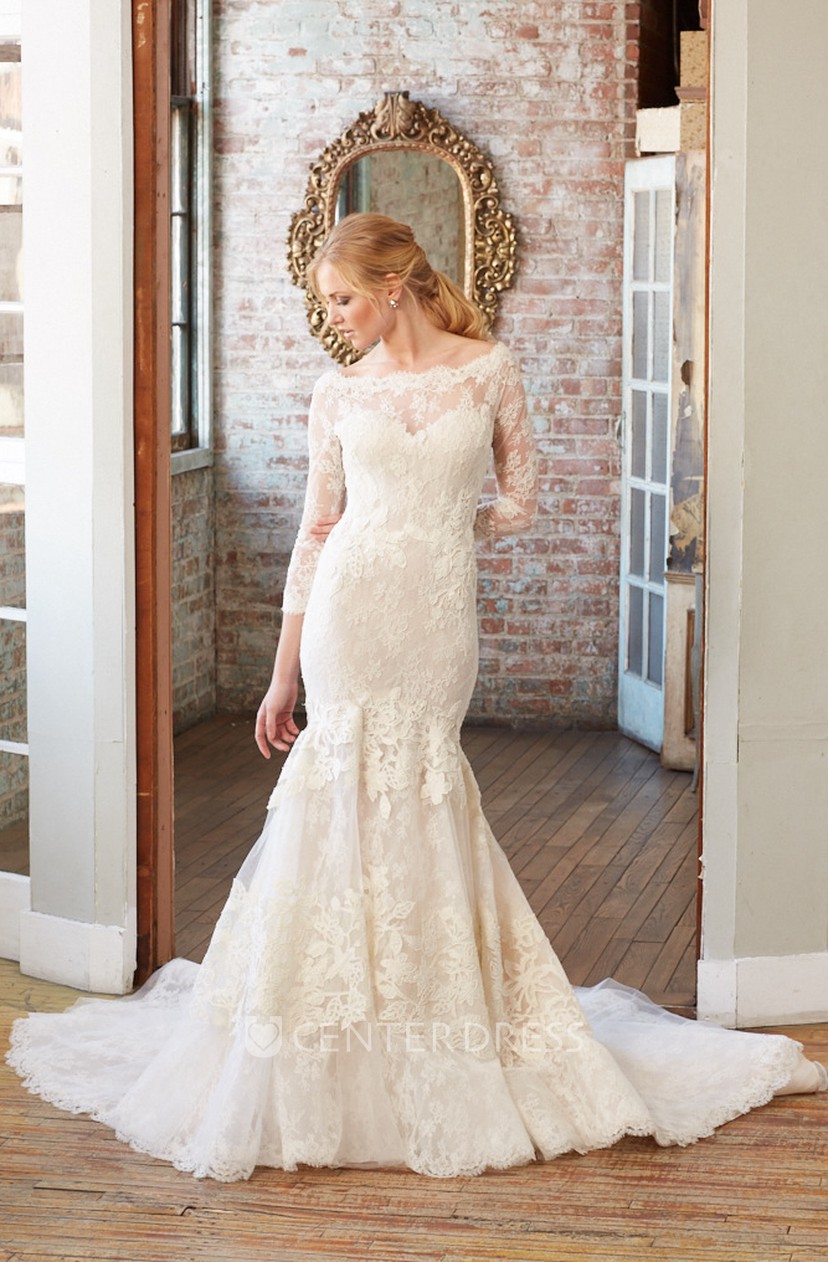 Mermaid Bateau Neck Tiered Long Sleeve Lace Wedding Dress With